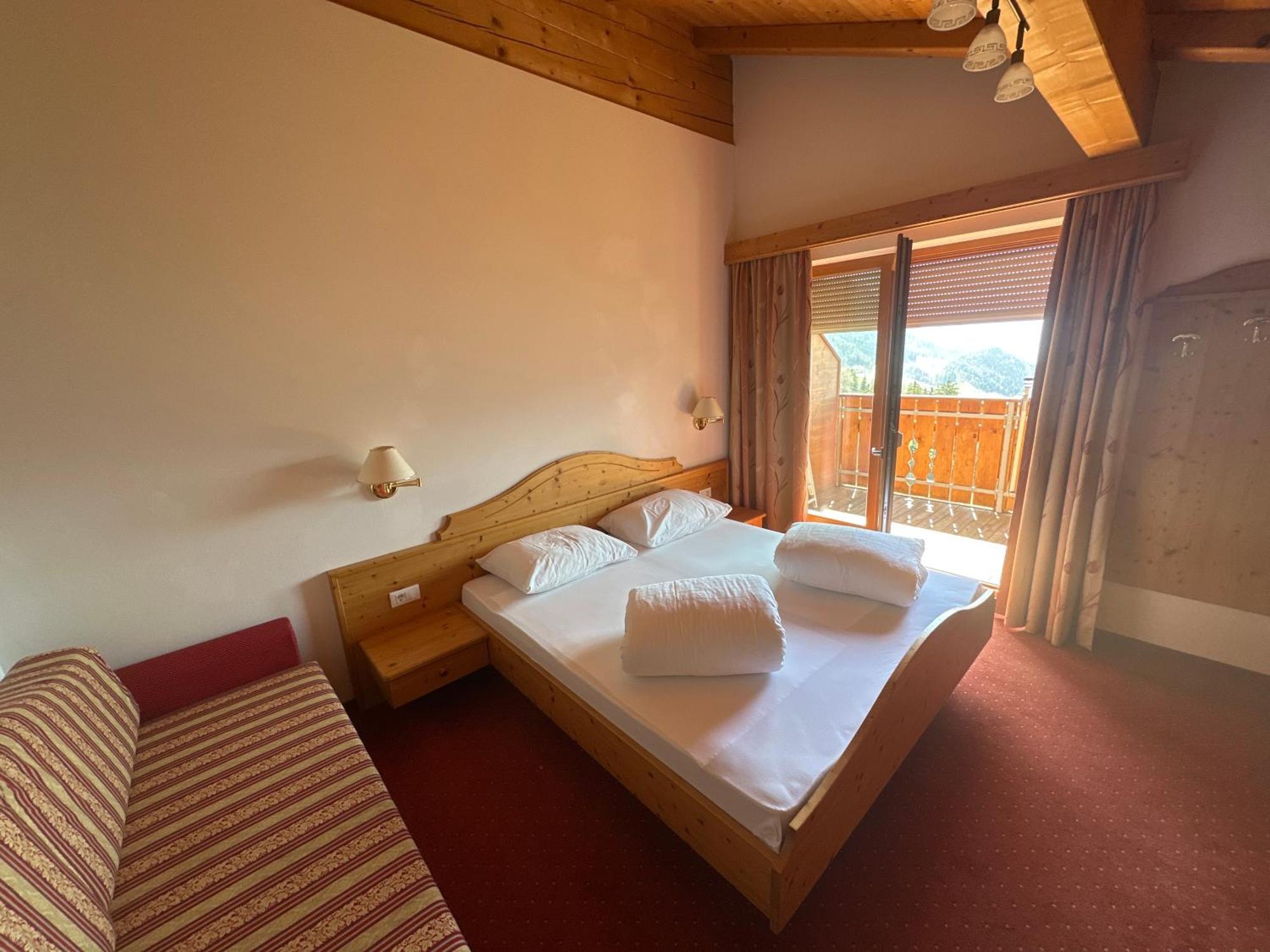 Hotel Rastlhof Schenna Eksteriør bilde