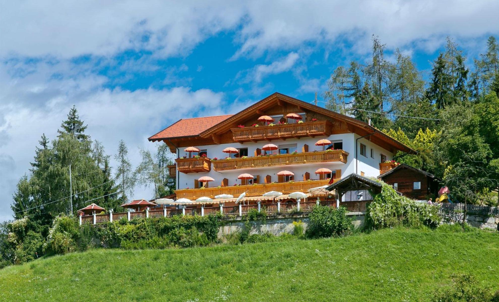 Hotel Rastlhof Schenna Eksteriør bilde